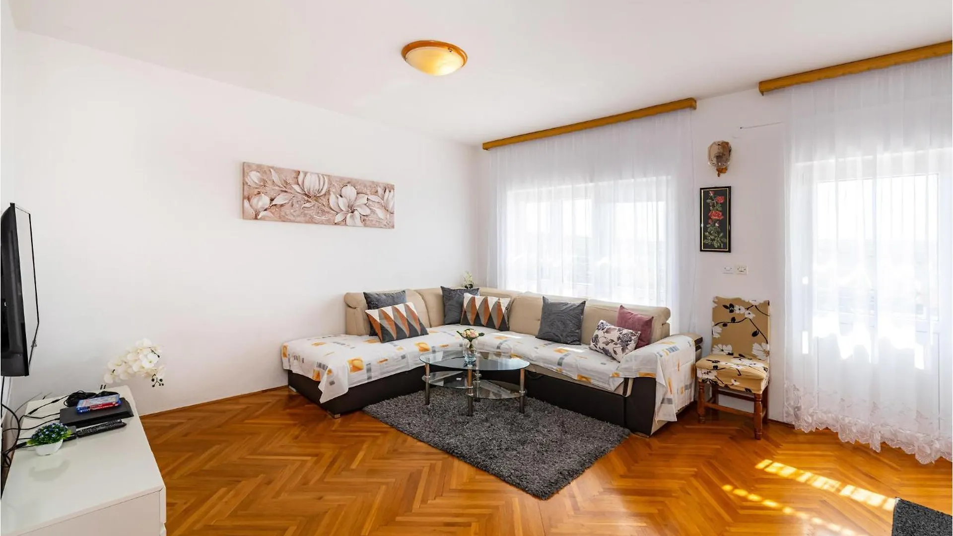 Nice Home In Rovanjska With House Sea View