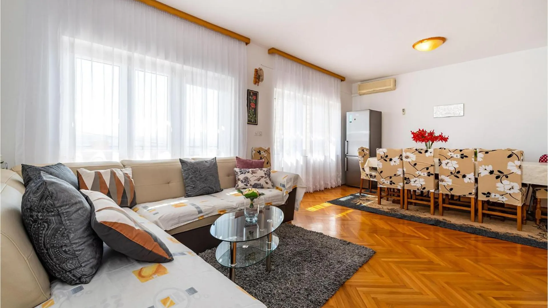 Nice Home In Rovanjska With House Sea View Casa vacanze