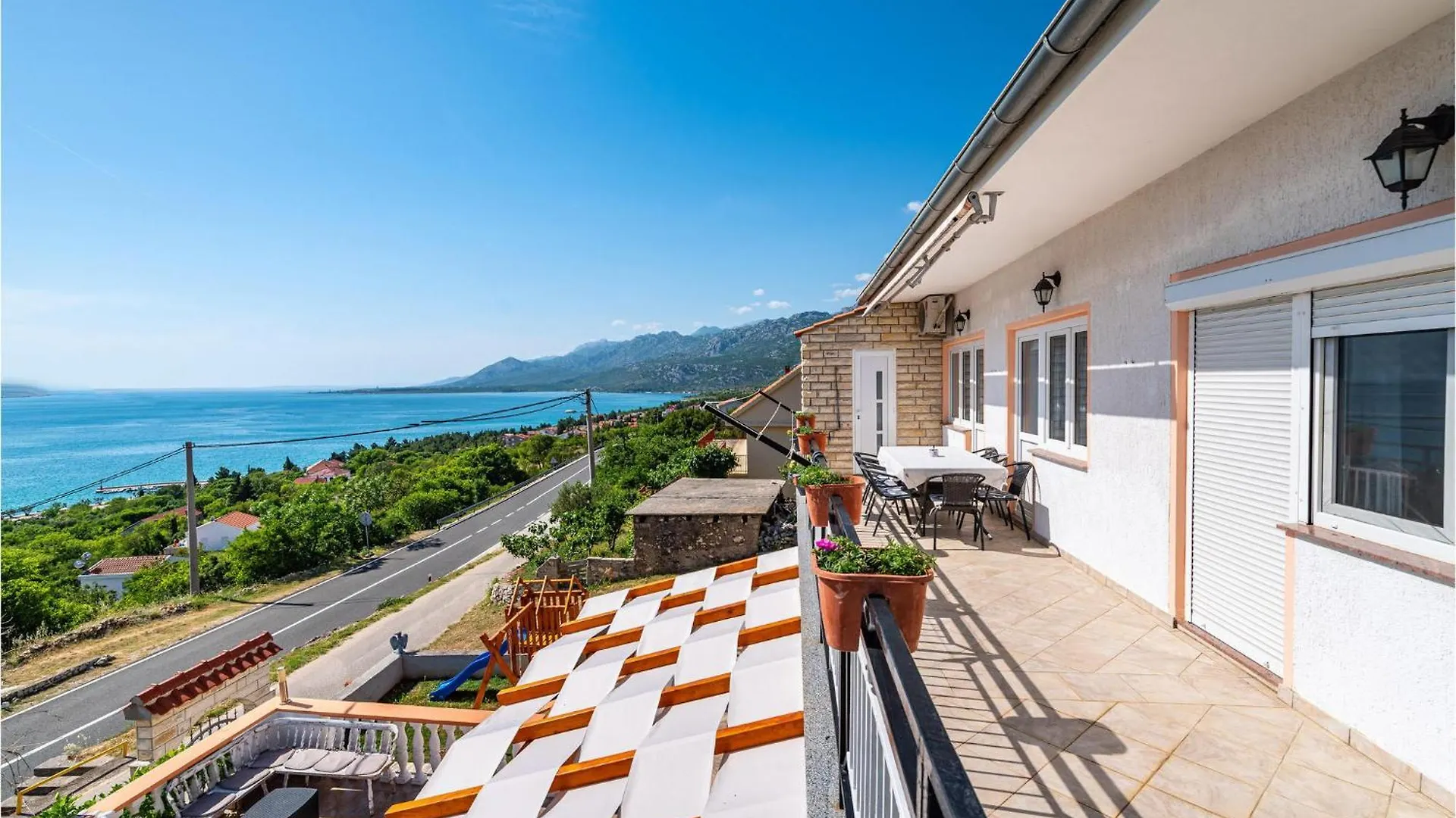 Nice Home In Rovanjska With House Sea View Casa vacanze